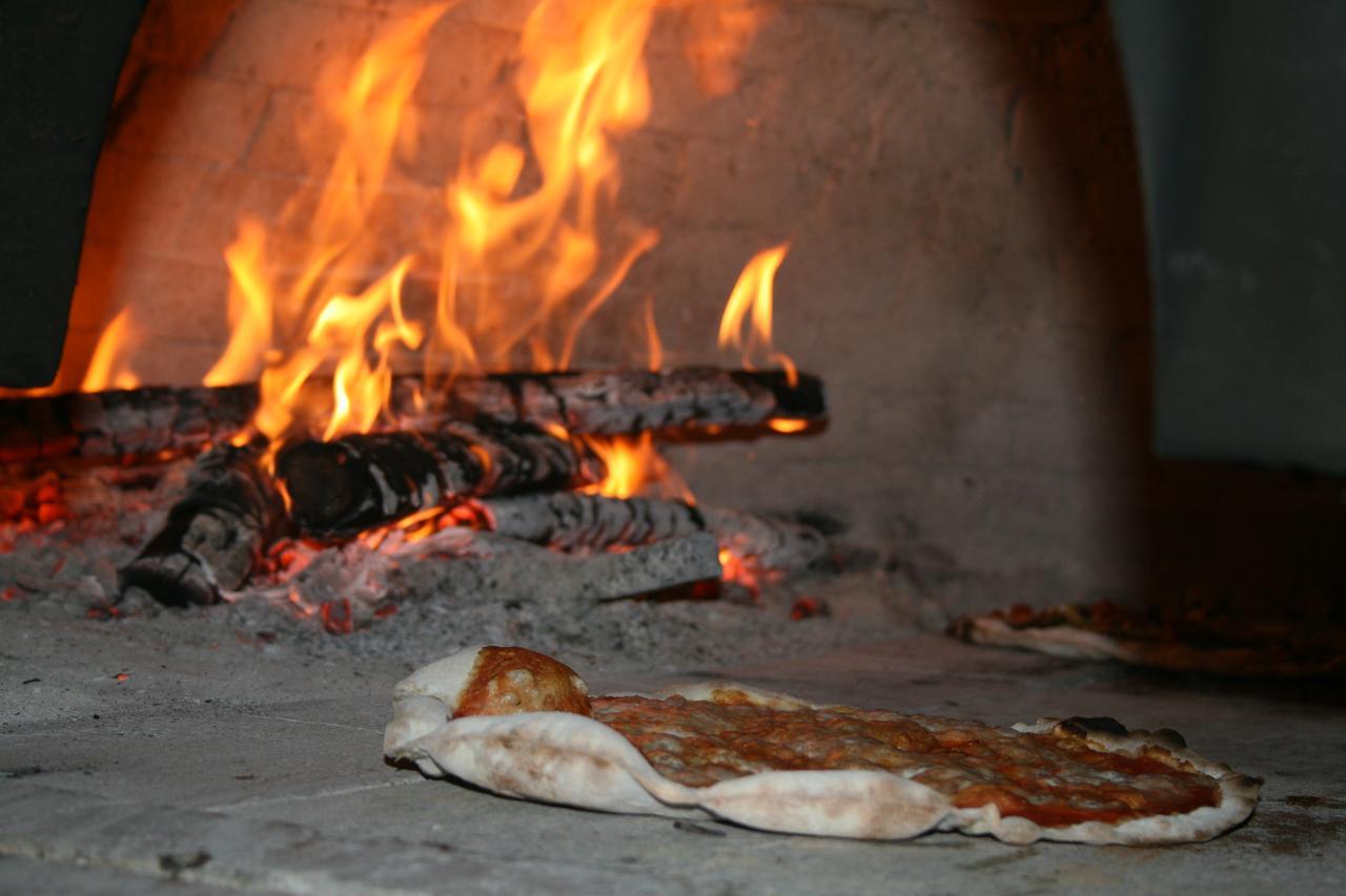 Hotel Ristorante Benigni كامباغنانو دي روما المظهر الخارجي الصورة